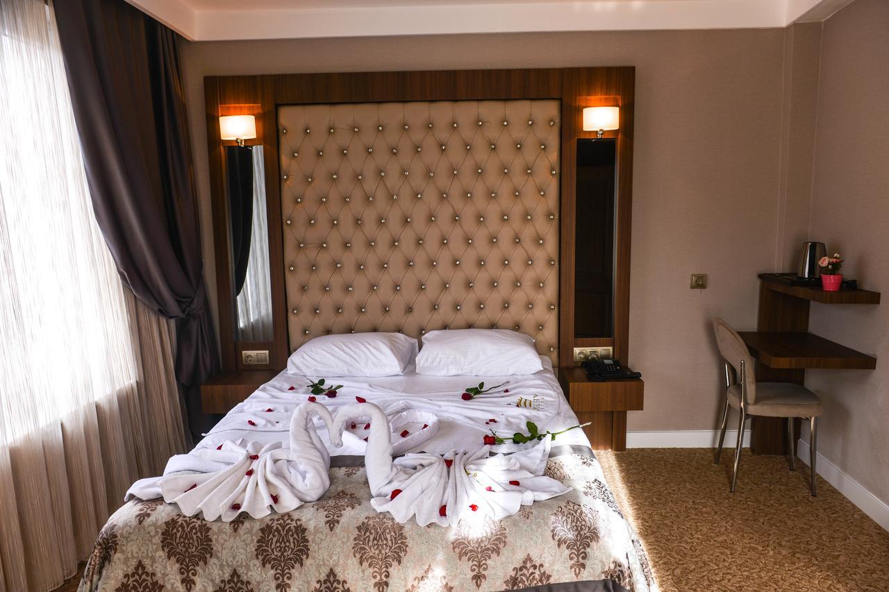 Royal Sivas Hotel Екстериор снимка