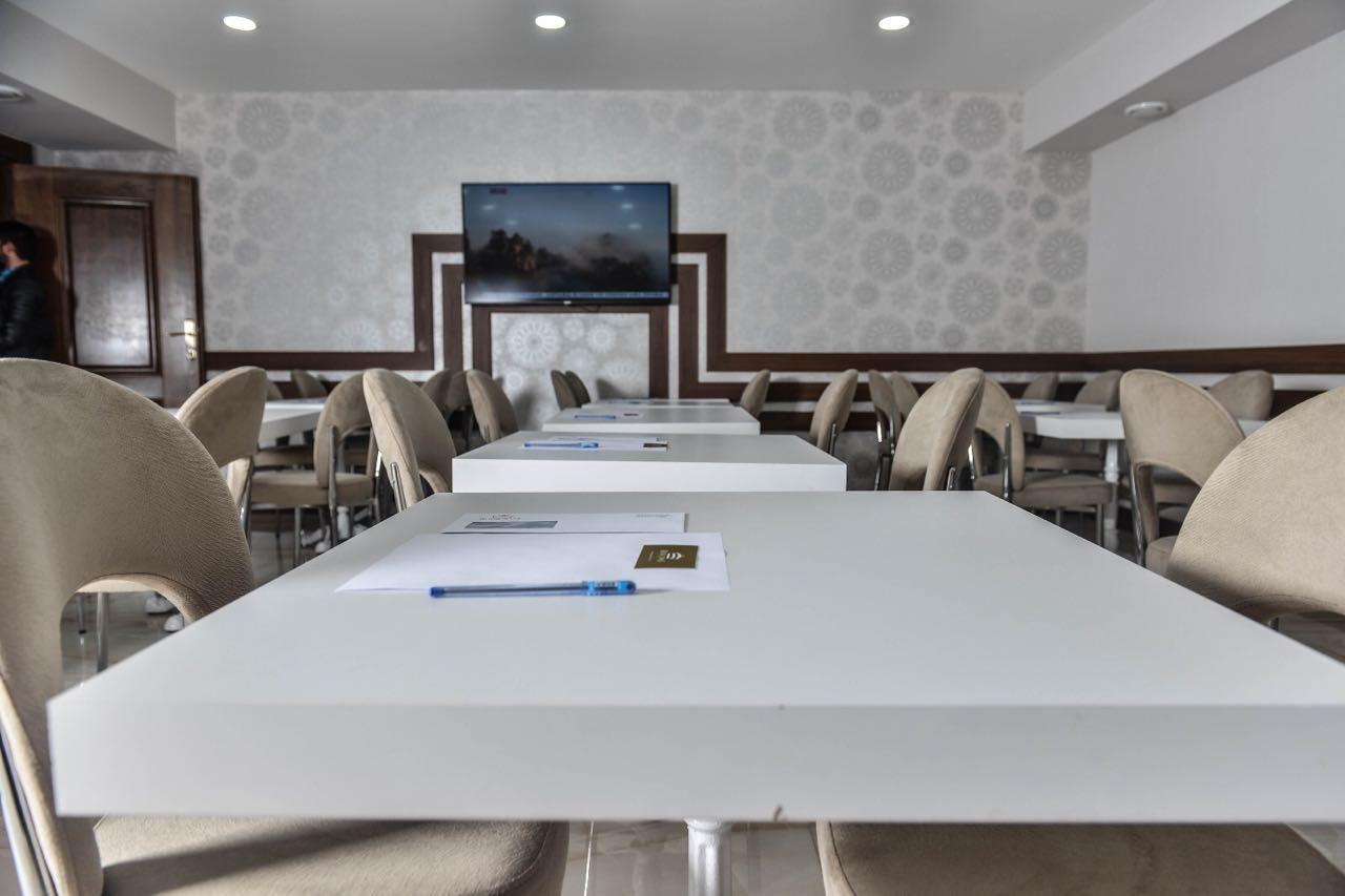 Royal Sivas Hotel Екстериор снимка